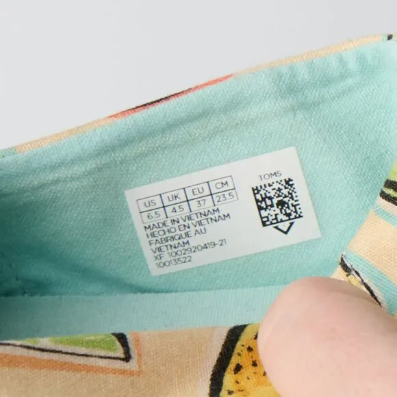 Toms Womens 6.5 Venice Collection Fruit Print Canvas Flats Summer Casual Fun - Picture 7 of 7